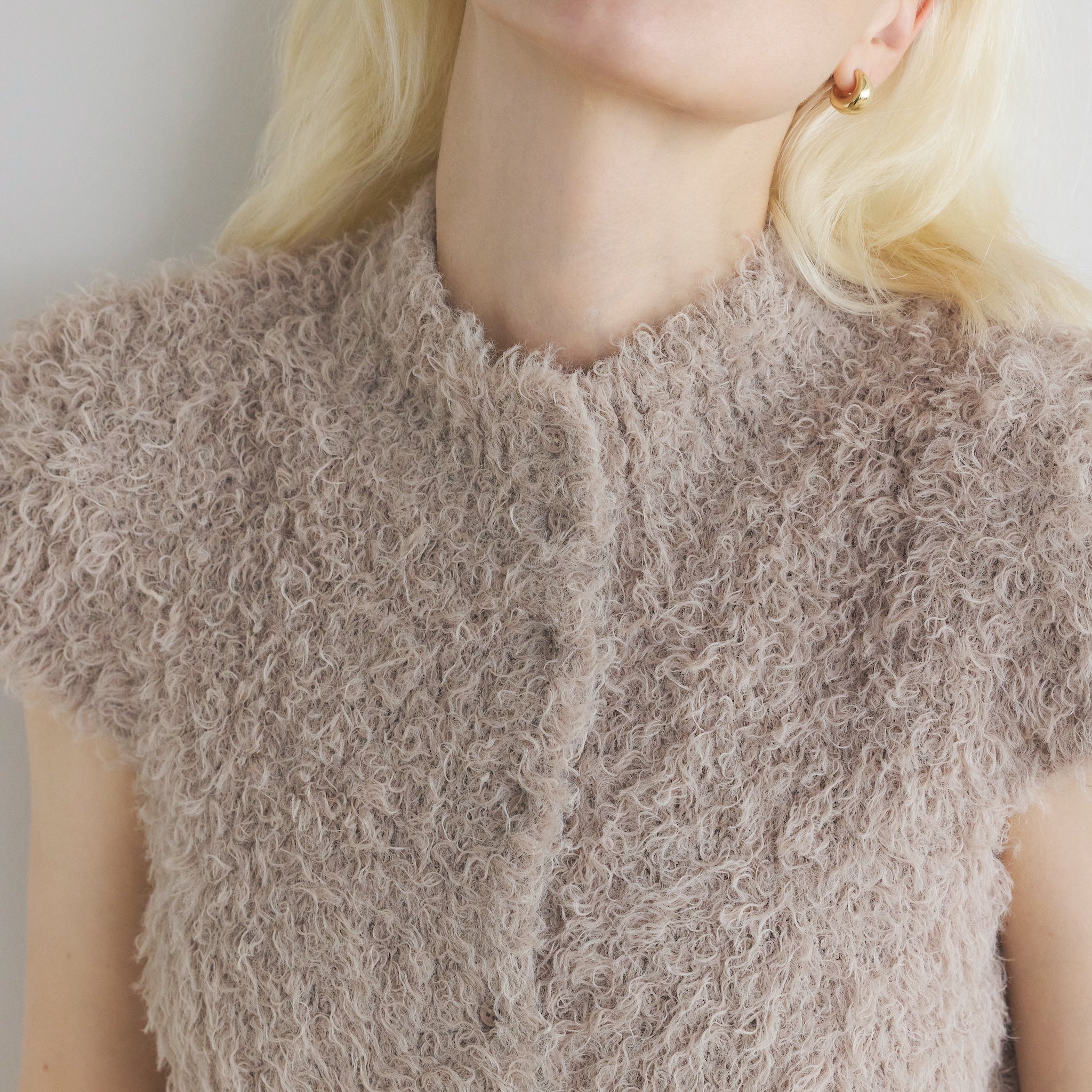 Poodle Yarn 2wayネックトップス
