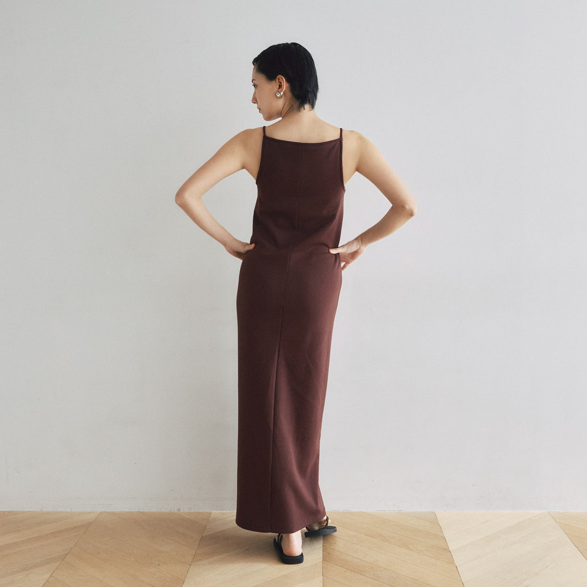 Fit Pad Boat Neck I-Line Dress