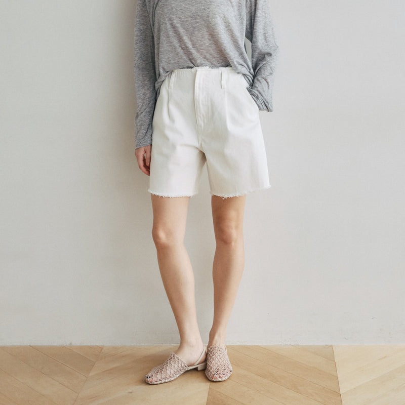 カットオフDenim tuckハーフパンツ
