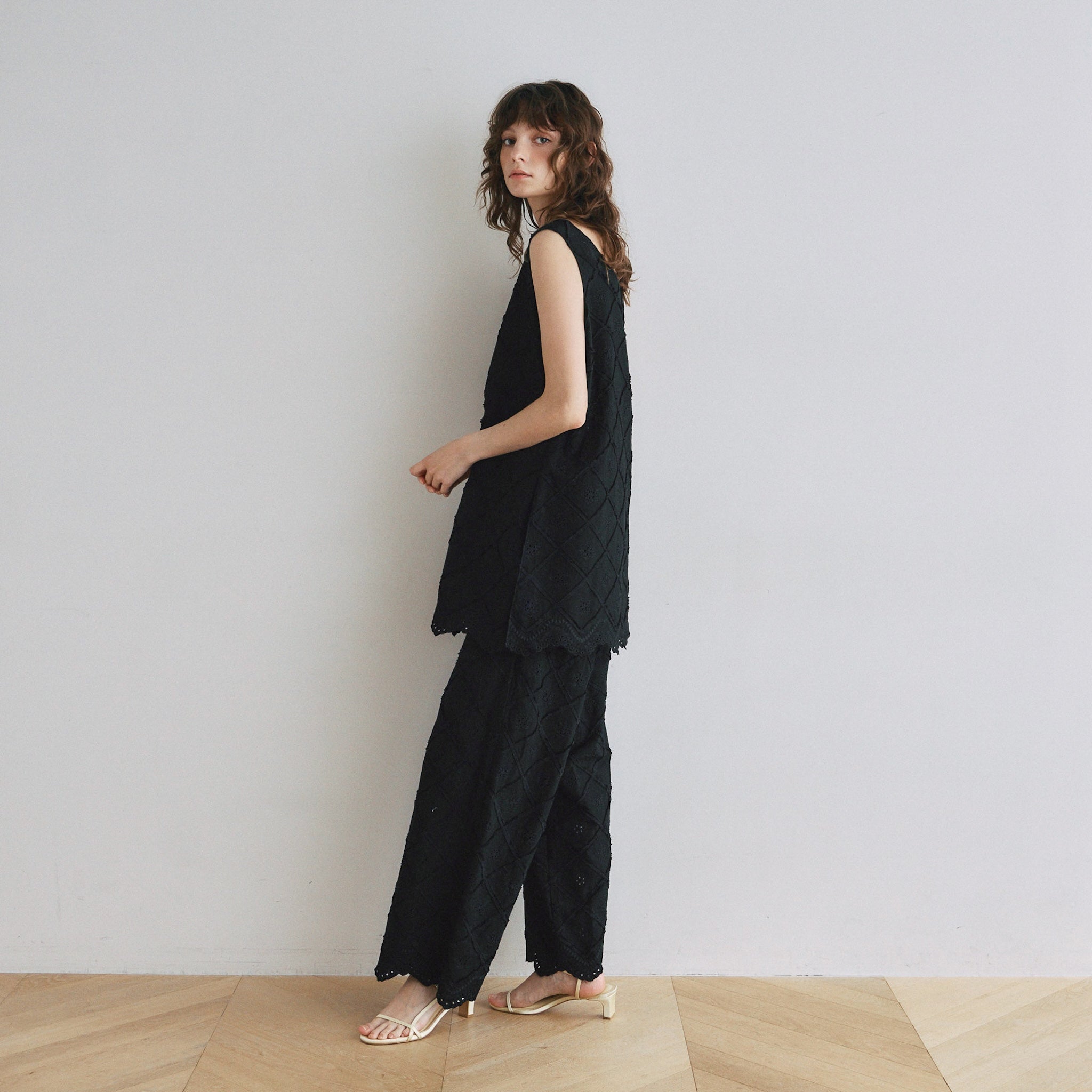 Cotton LaceスカラップRelaxパンツ