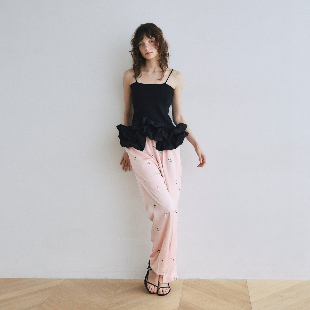 Flower Embroidery Relaxed Pants