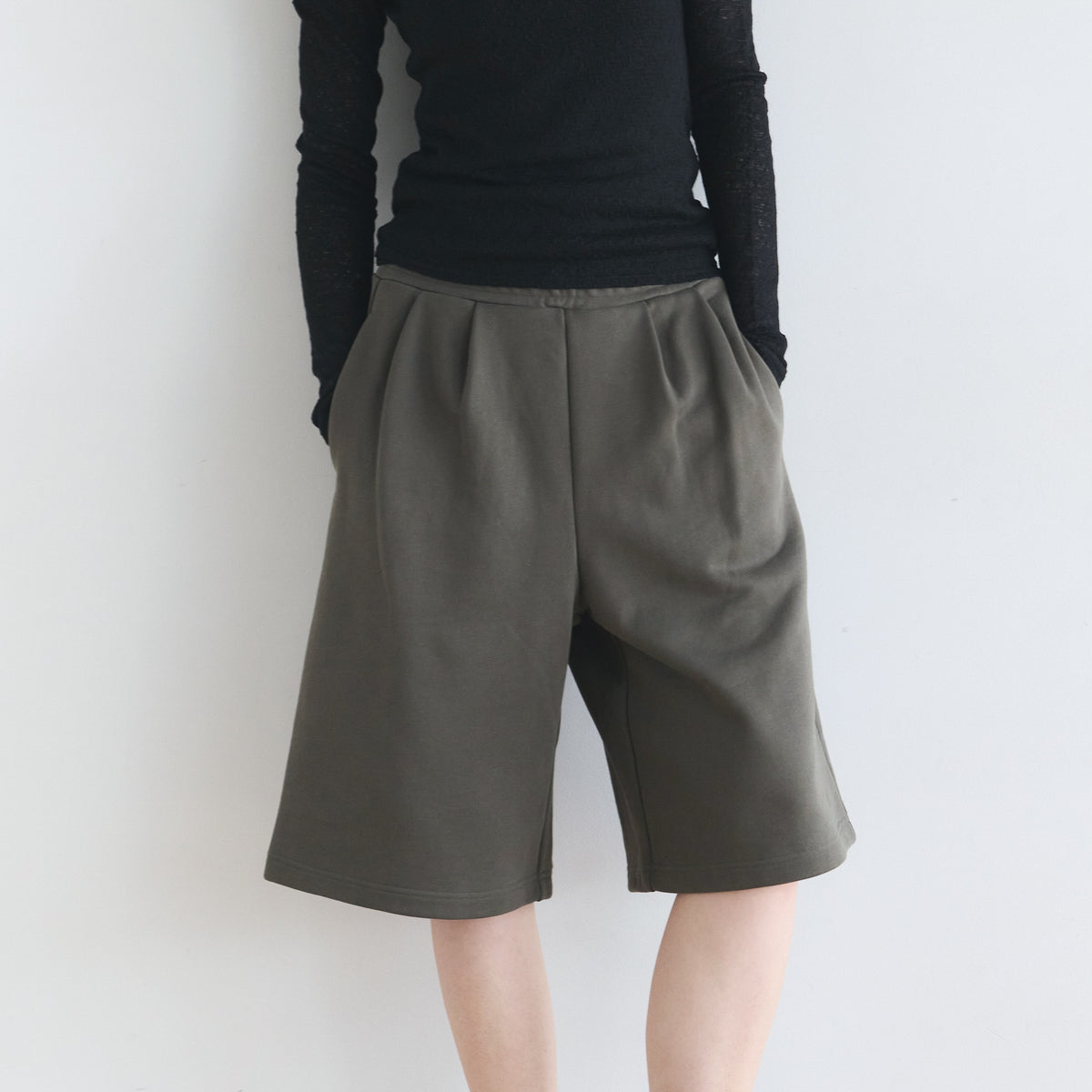 Front Tuck Bermuda Sweatpants