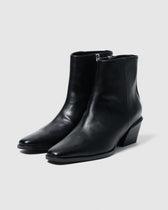 collab Western Heel Short Boots