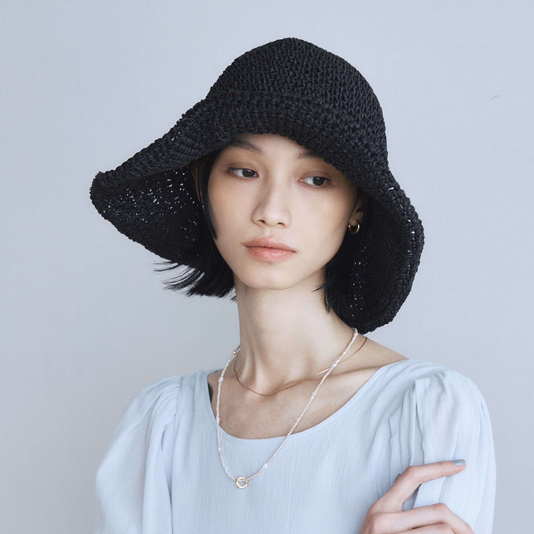 PAPER BUCKET HAT