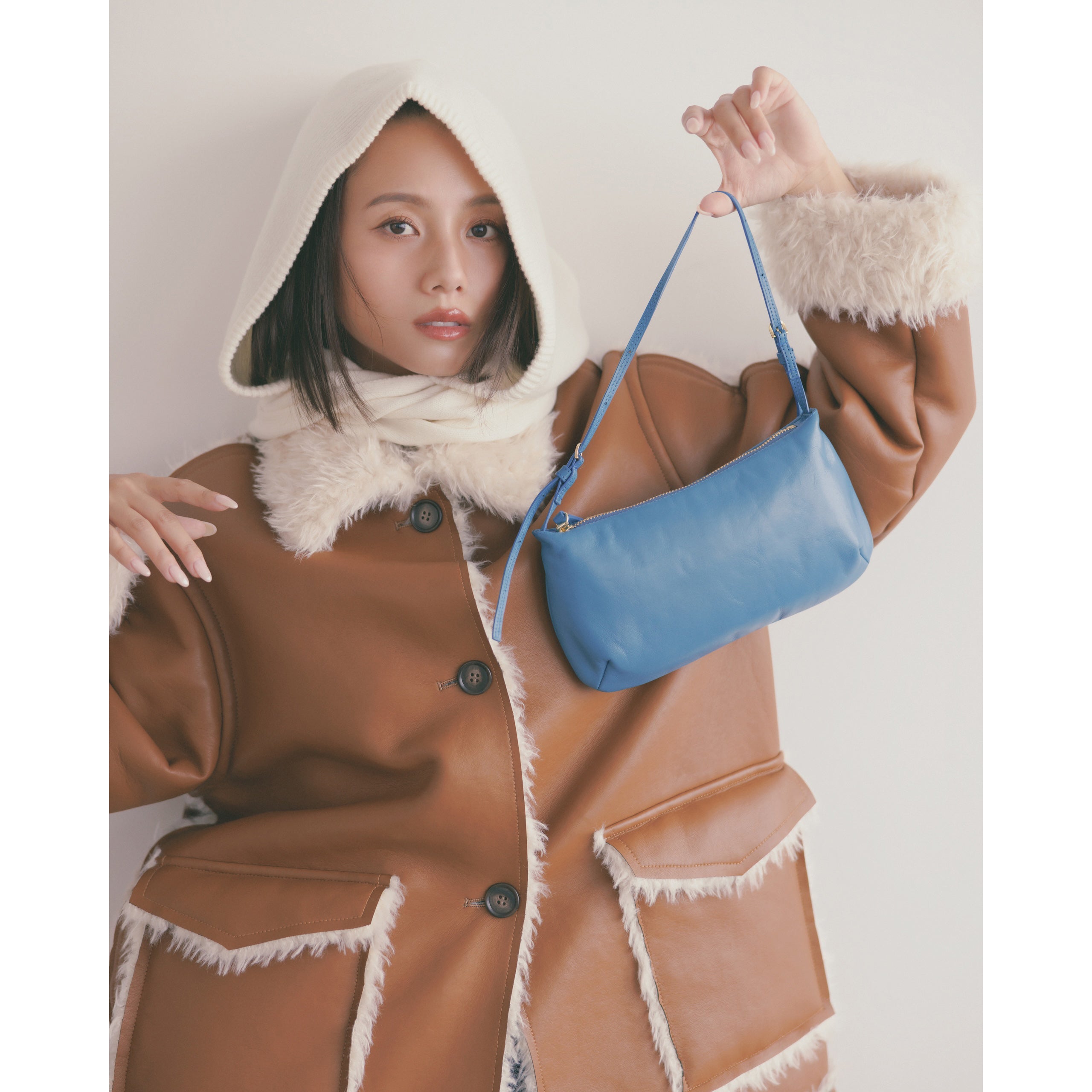 collab Halfmoon mini Shoulder