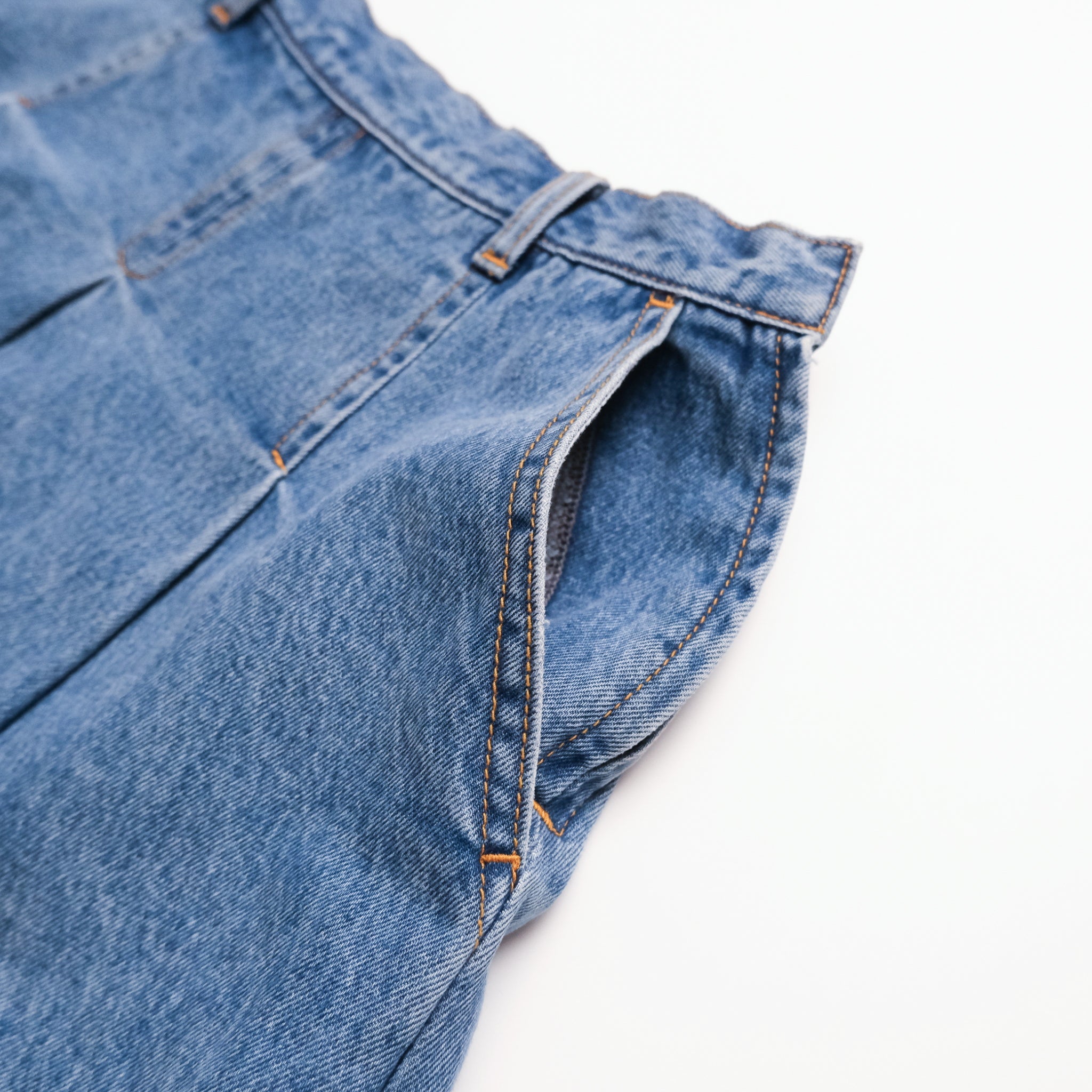 BOXプリーツDENIM miniスカート