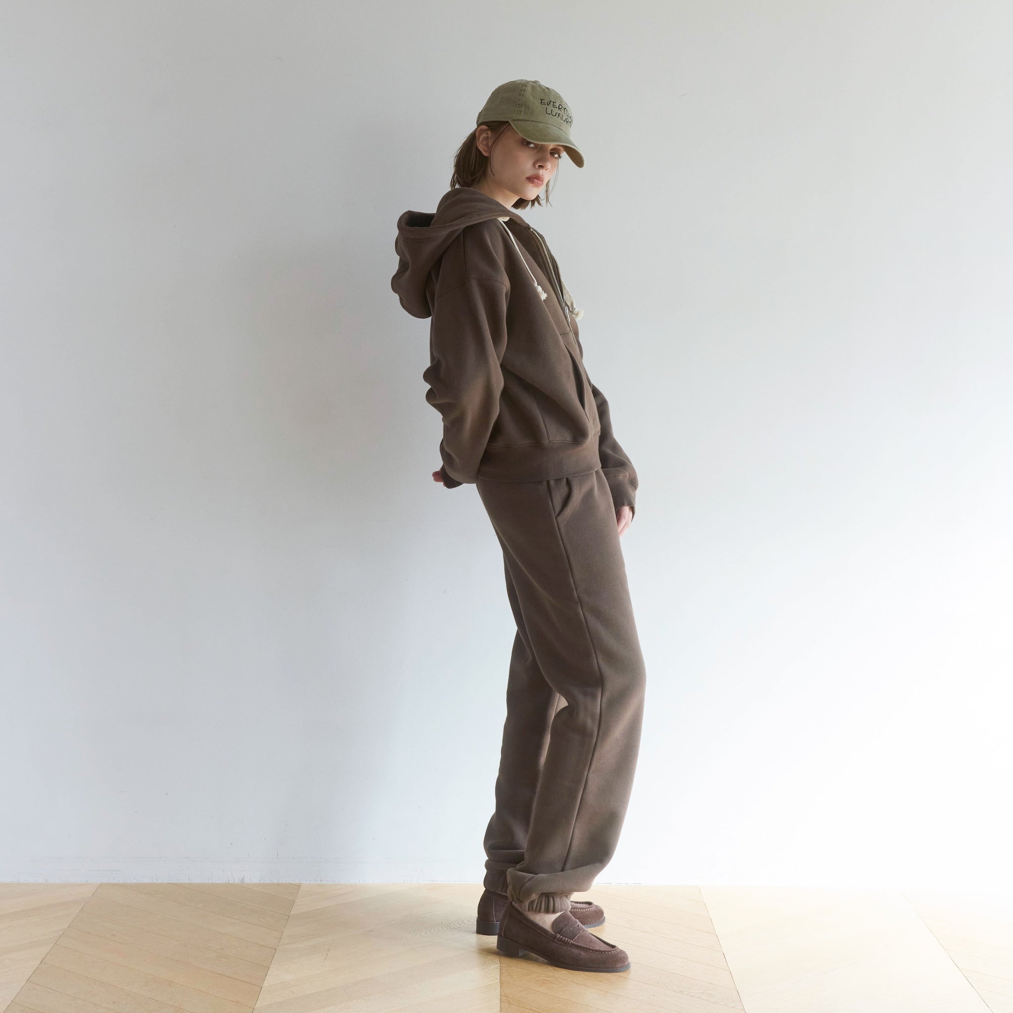 Volume Sweat ウエストギャザーパンツ