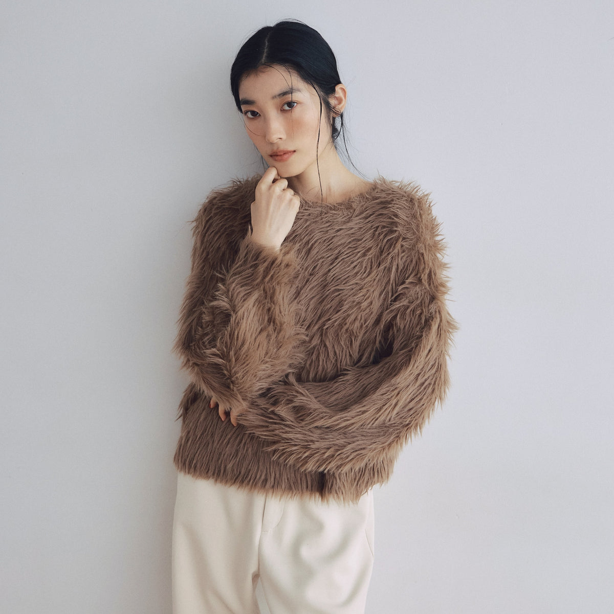 ヘアリーシャギーボートネックトップス