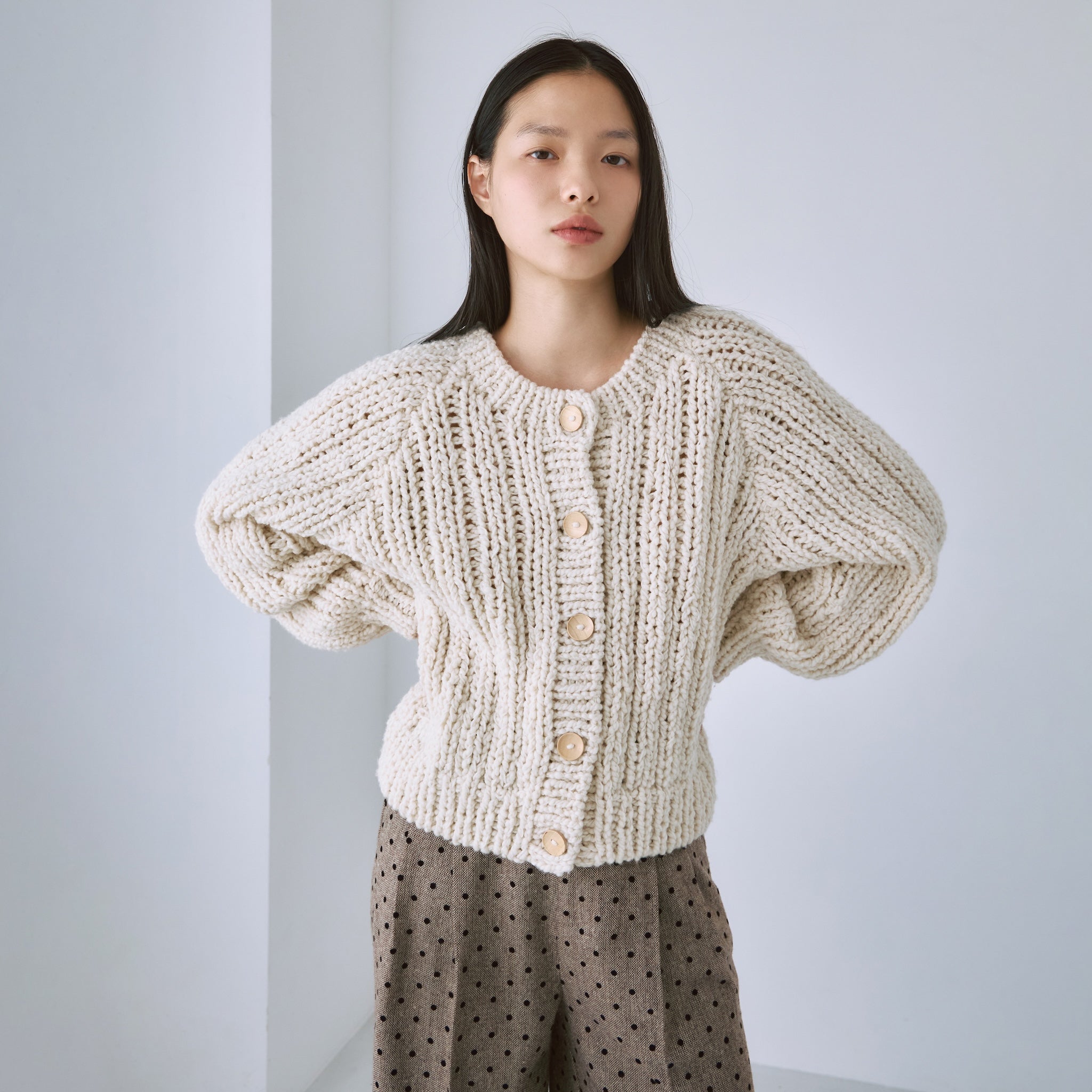 Hand made WoolブークレMixカーディガン
