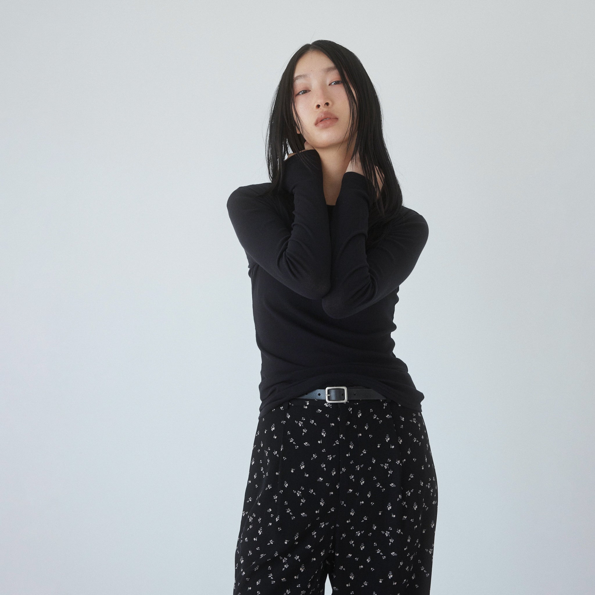 Soft sheer RIBレースアップトップス