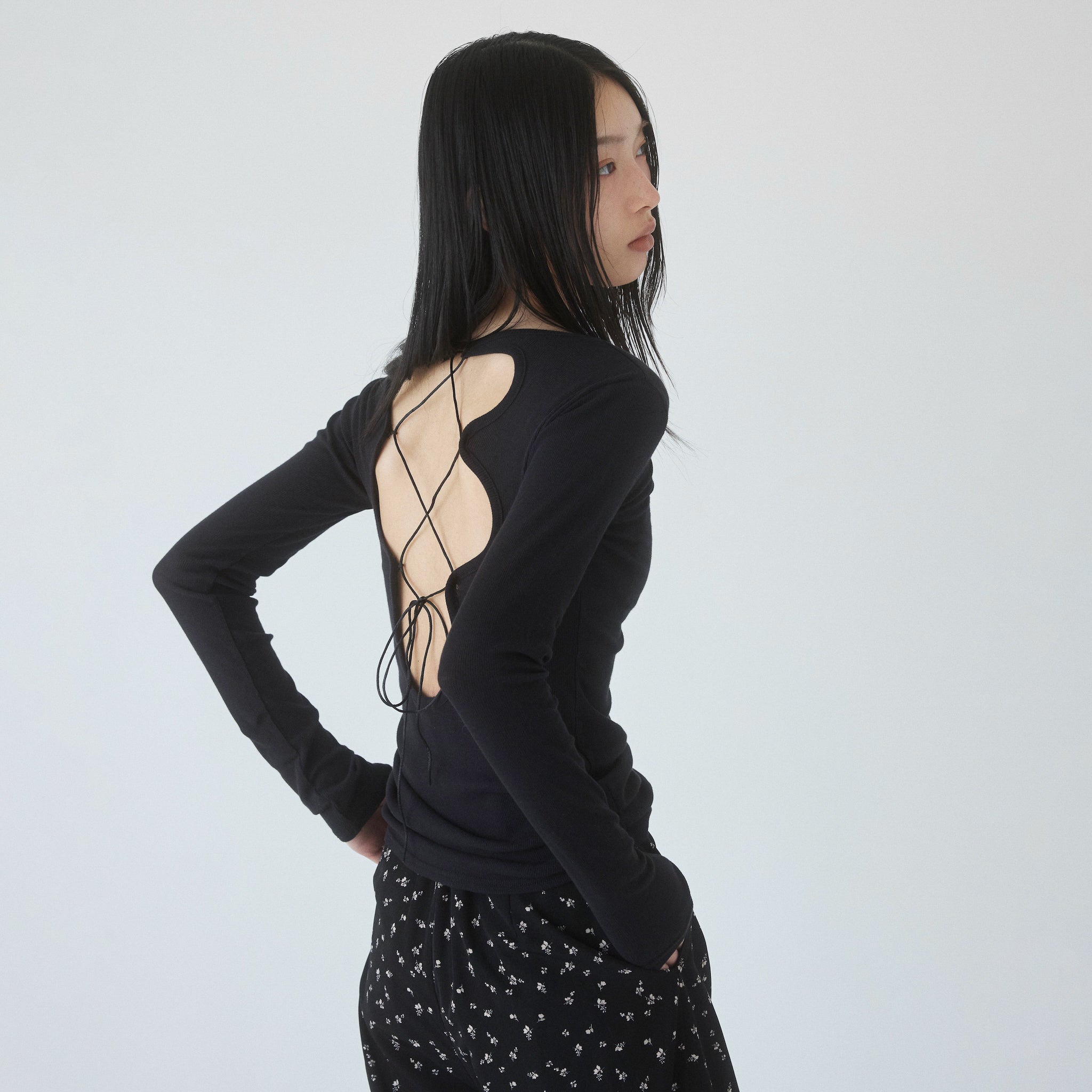 Soft sheer RIBレースアップトップス Soft sheer RIBレースアップトップス