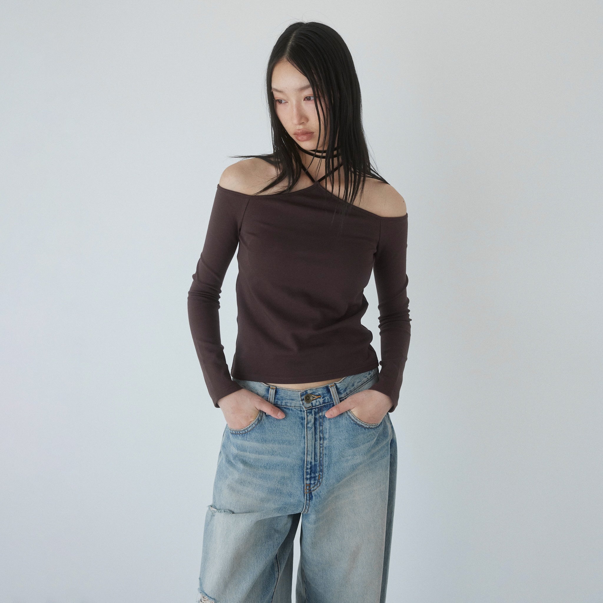 Mofty Off-the-Shoulder Halter Top