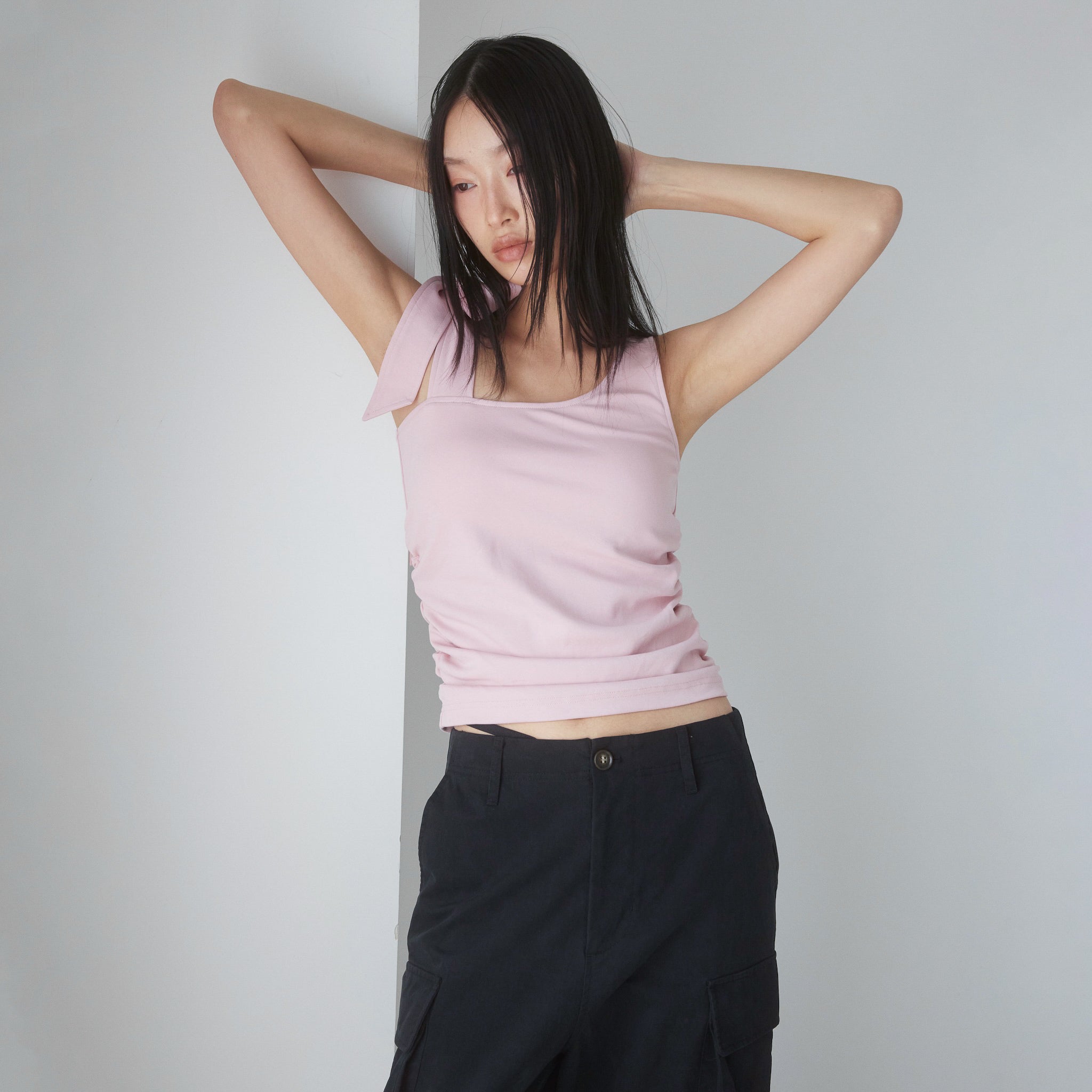 パッドin Mofty Asymmetryトップス