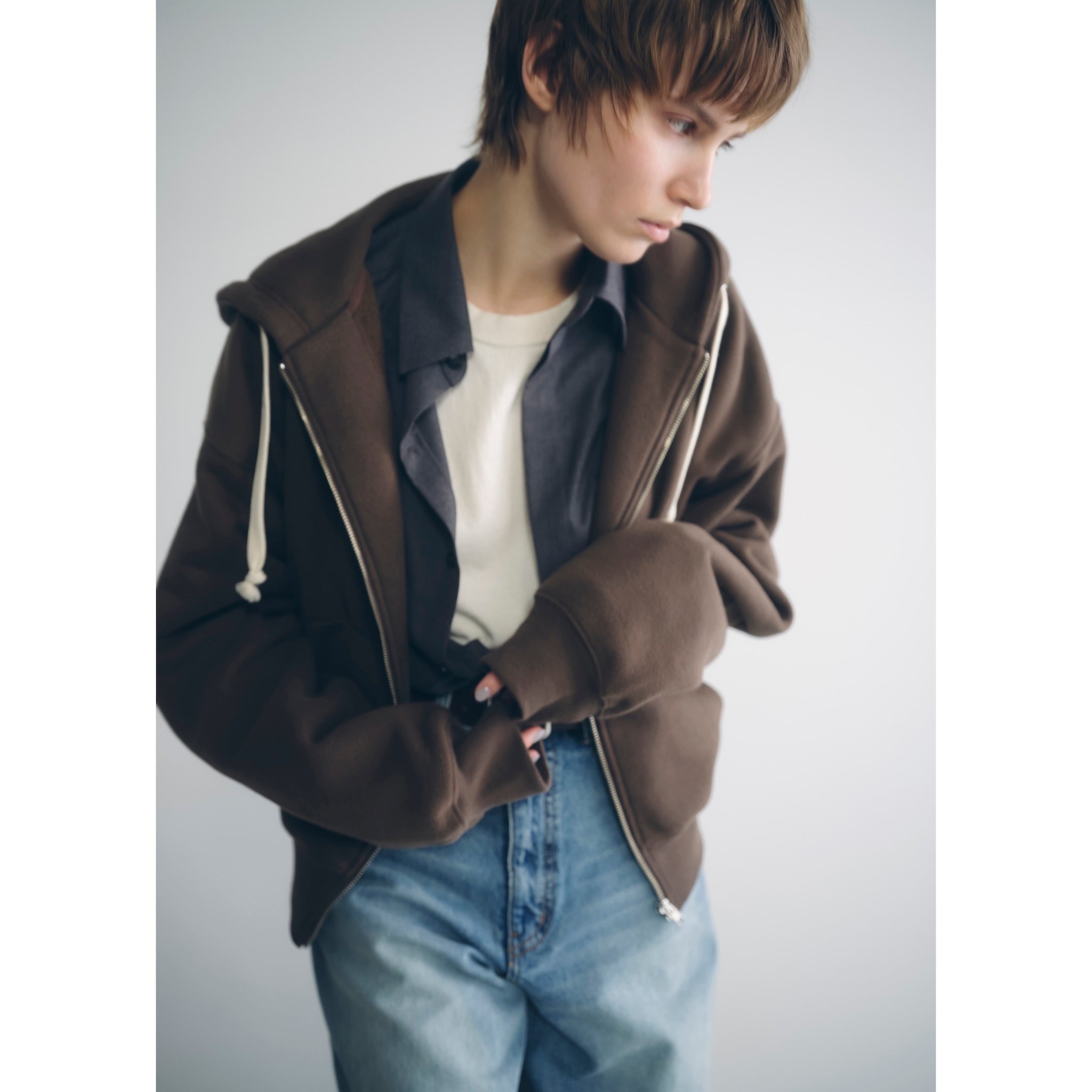 Volume Sweat Zipフーディー