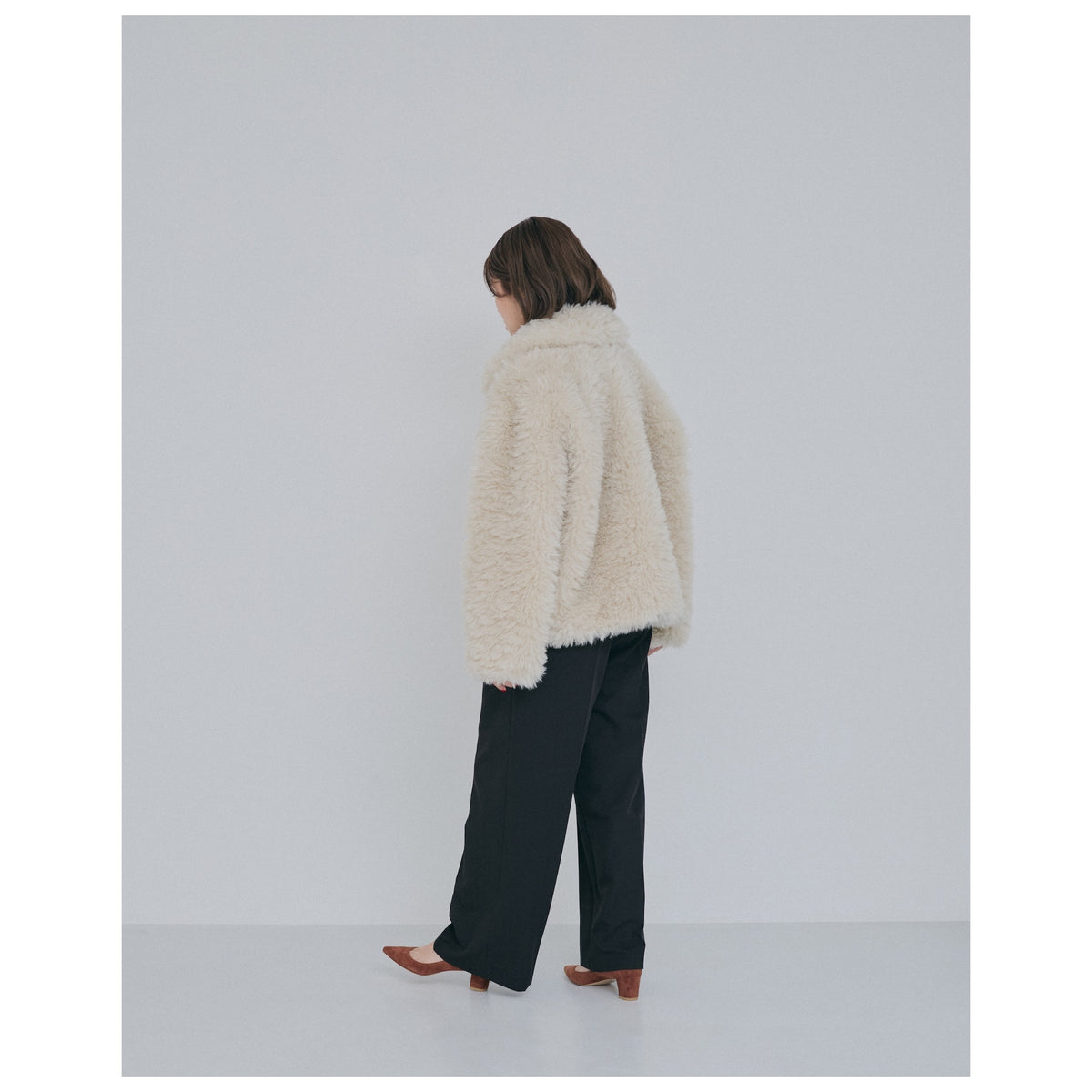 collab W tuckストレートスラックス