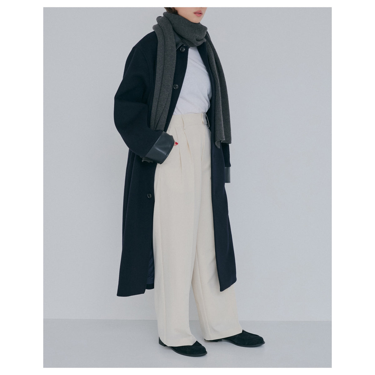 collab W tuckストレートスラックス