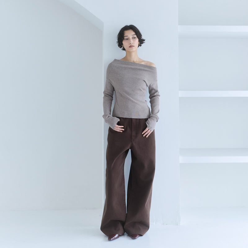 Wide-waisted low-rise baggy SRN05