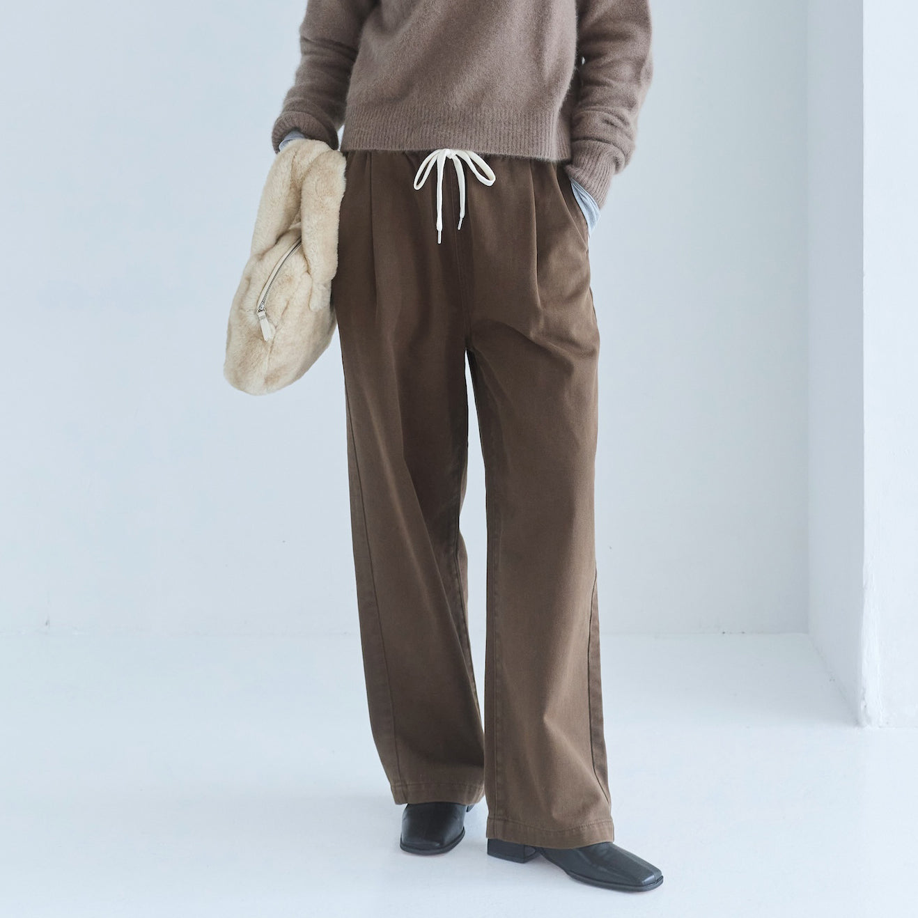 Sea Room Lynn ウエストギャザーCanvasタックパンツ ♡searoomlynn♡ ウエストギャザーCanvasタックパンツ - メルカリ