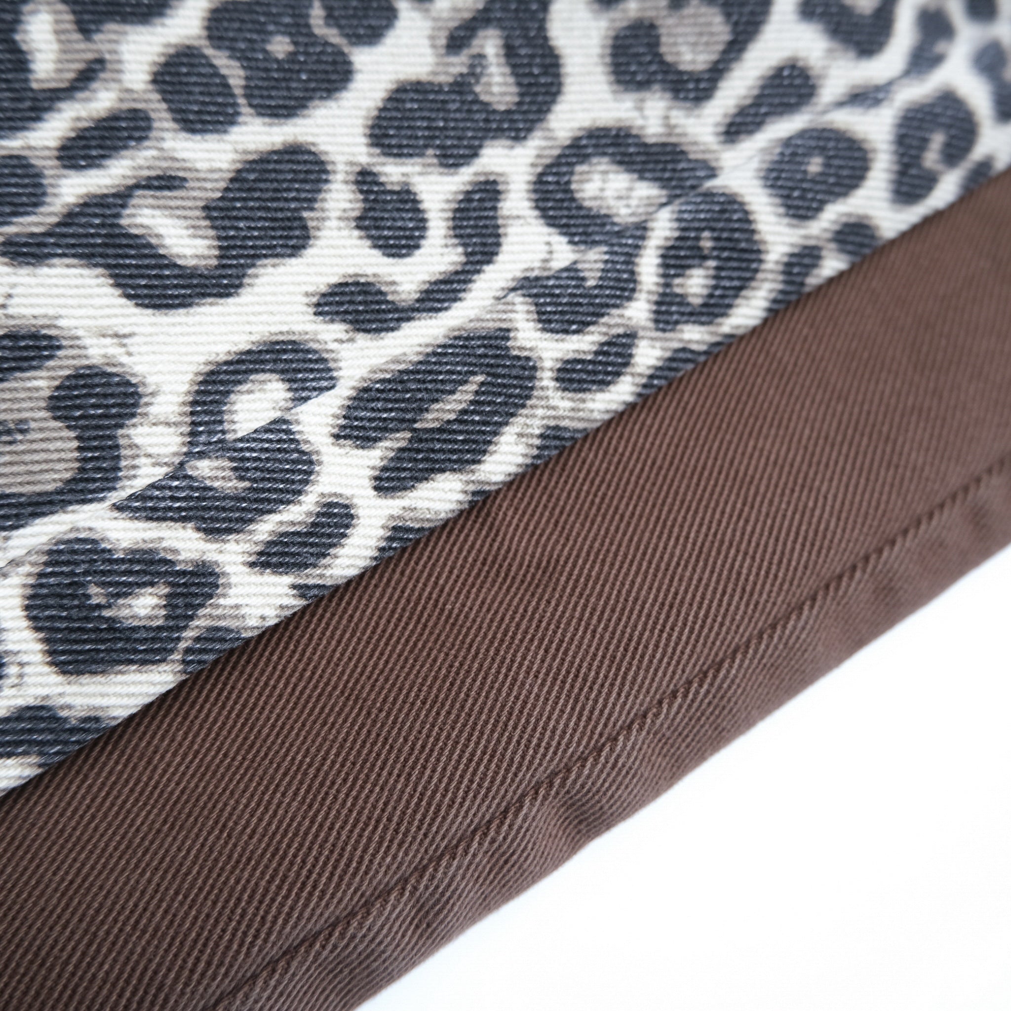 ウエストギャザーCanvasストレートパンツ