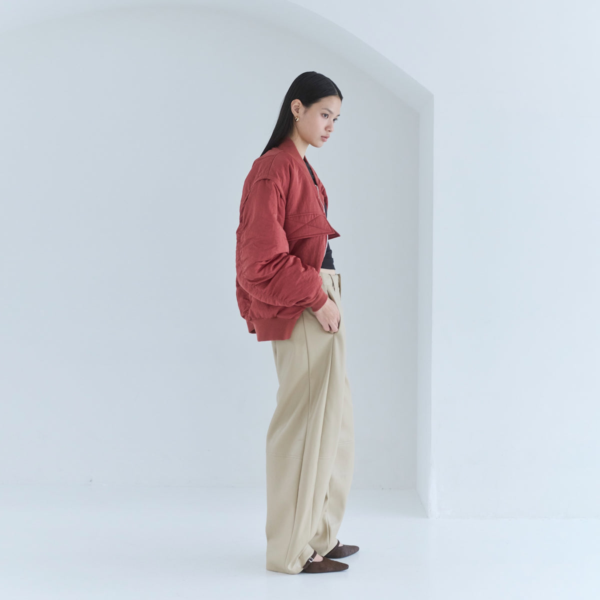 Roundish ECO Leather Pants