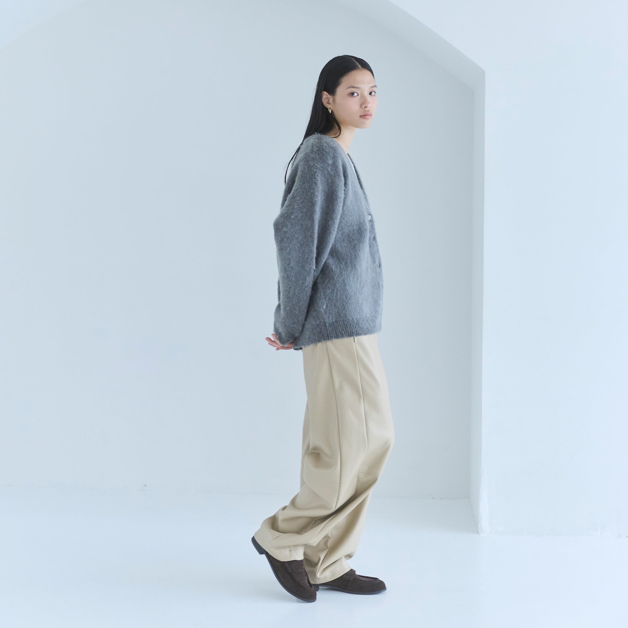 Roundish ECOレザーパンツ