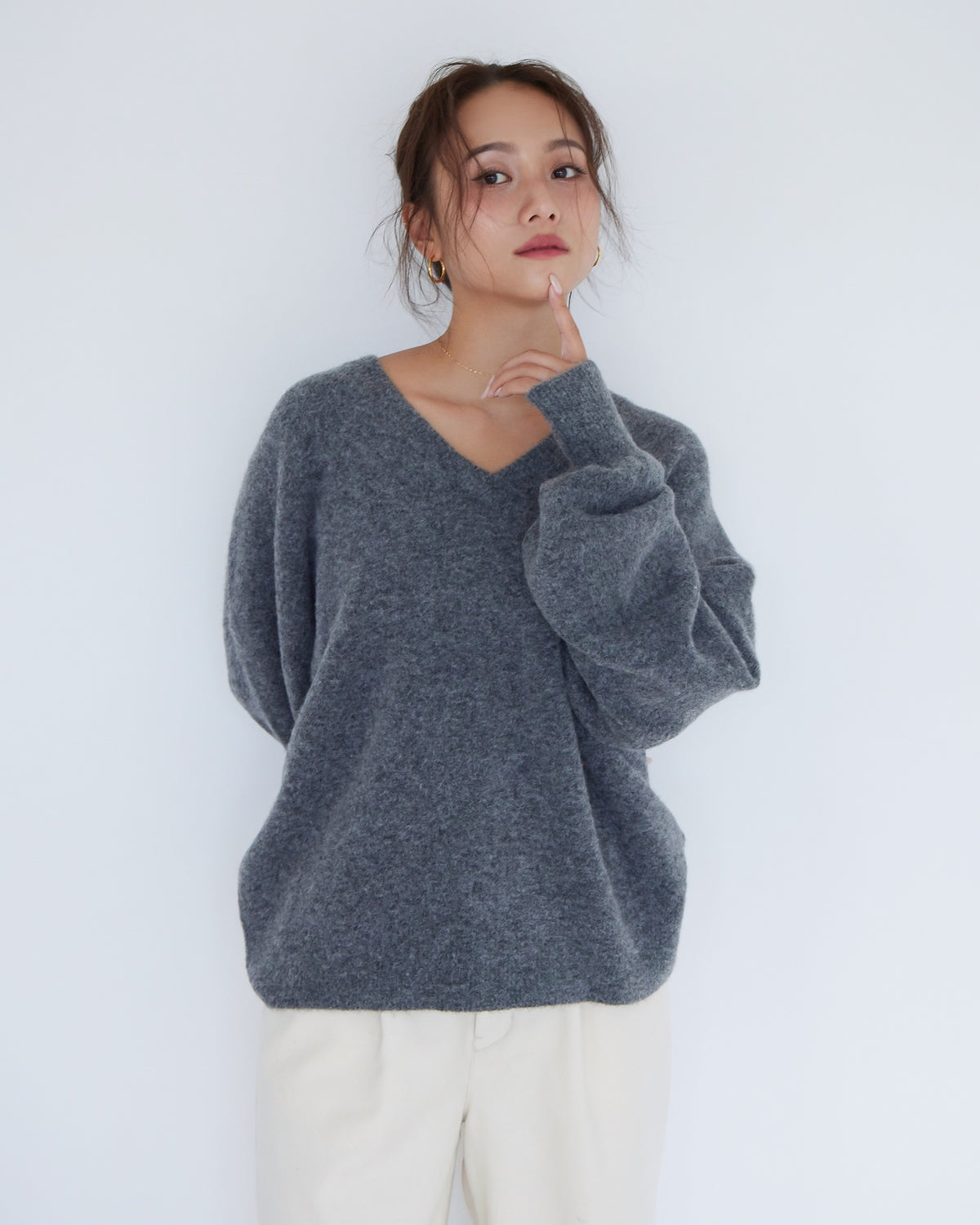 collab Basic Vネックニットトップス