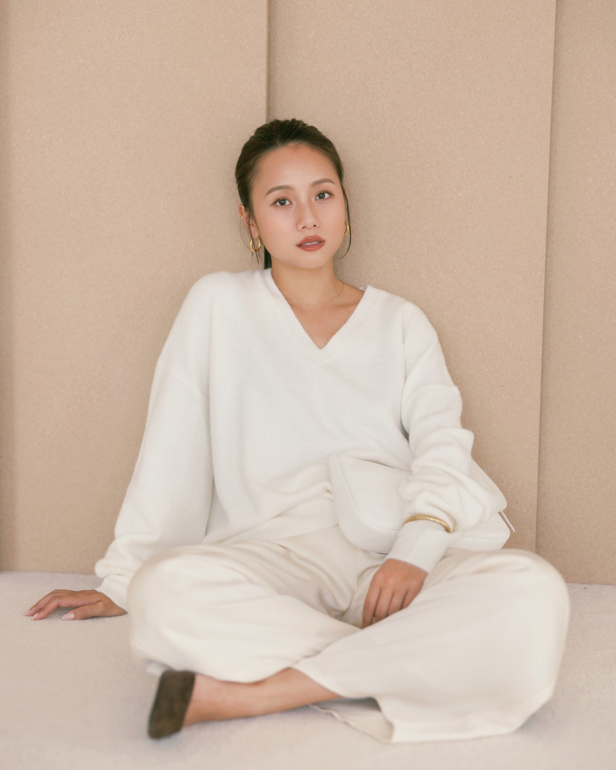 collab Basic Vネックニットトップス