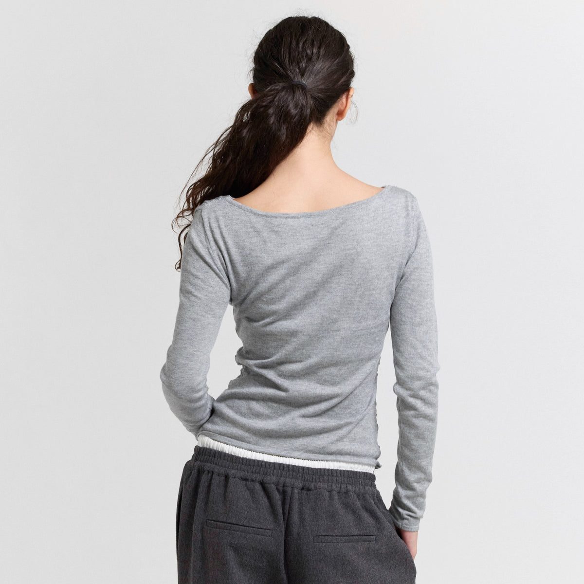 Drape Neck Knitトップス