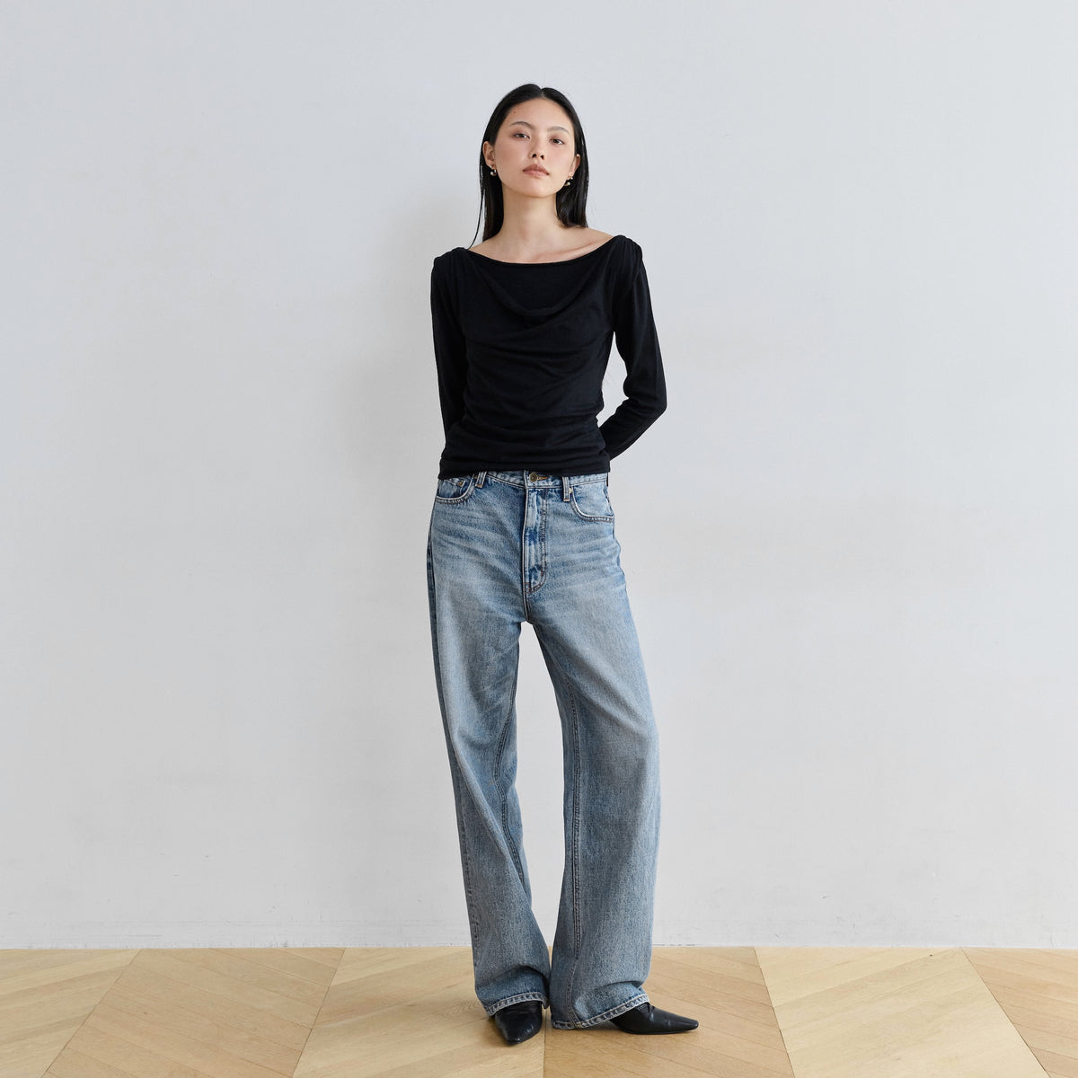 Drape Neck Knitトップス