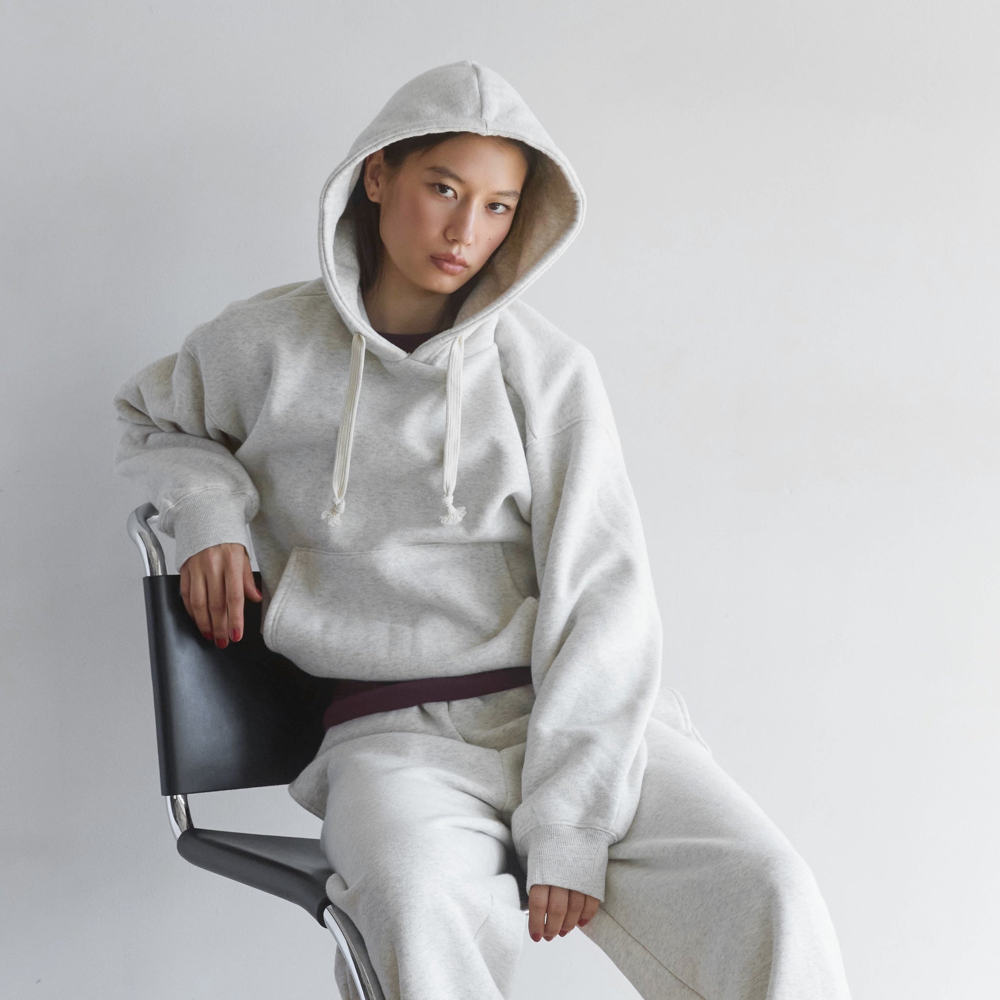 Volume Sweat ショートフーディプルオーバー