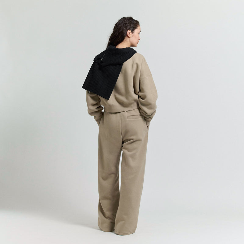 Volume Sweat ワイドパンツ