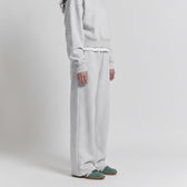 Volume Sweat ワイドパンツ