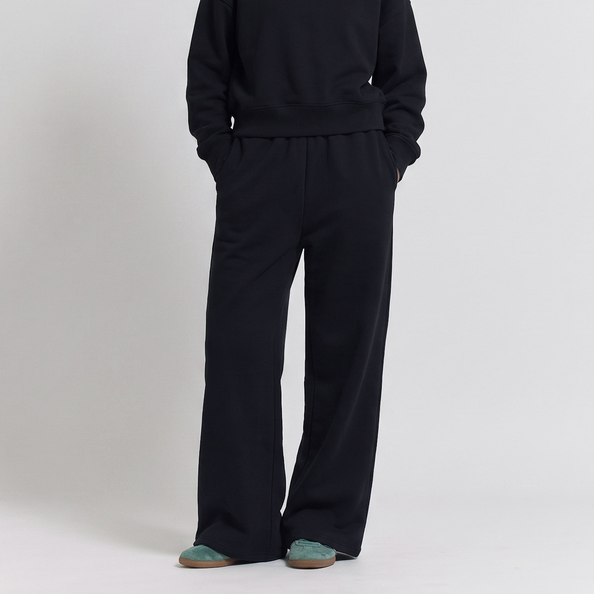 Volume Sweat Wide Pants