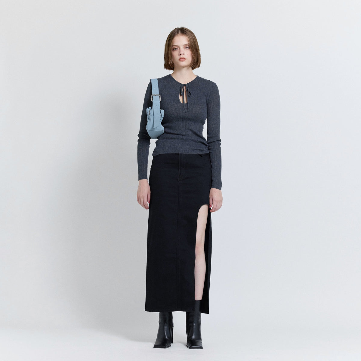 Curve-cut Denim Long Skirt
