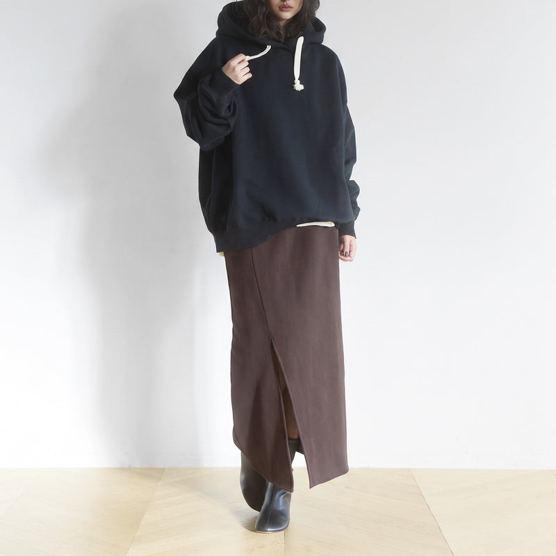 Volume Sweat Slit Long Skirt