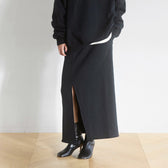 Volume Sweat Slit Long Skirt