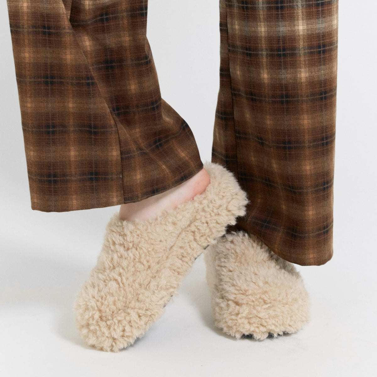 Fur Sabotサンダル