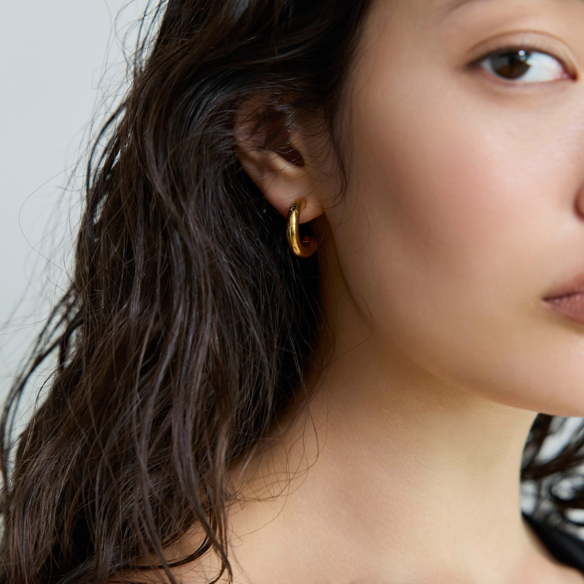 Curly Hoop Pierce