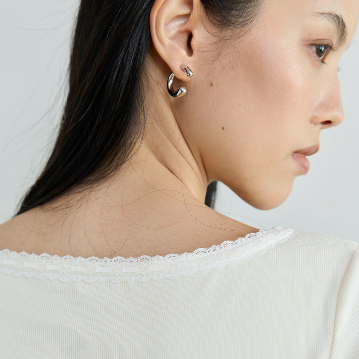 Curly Hoop Pierce