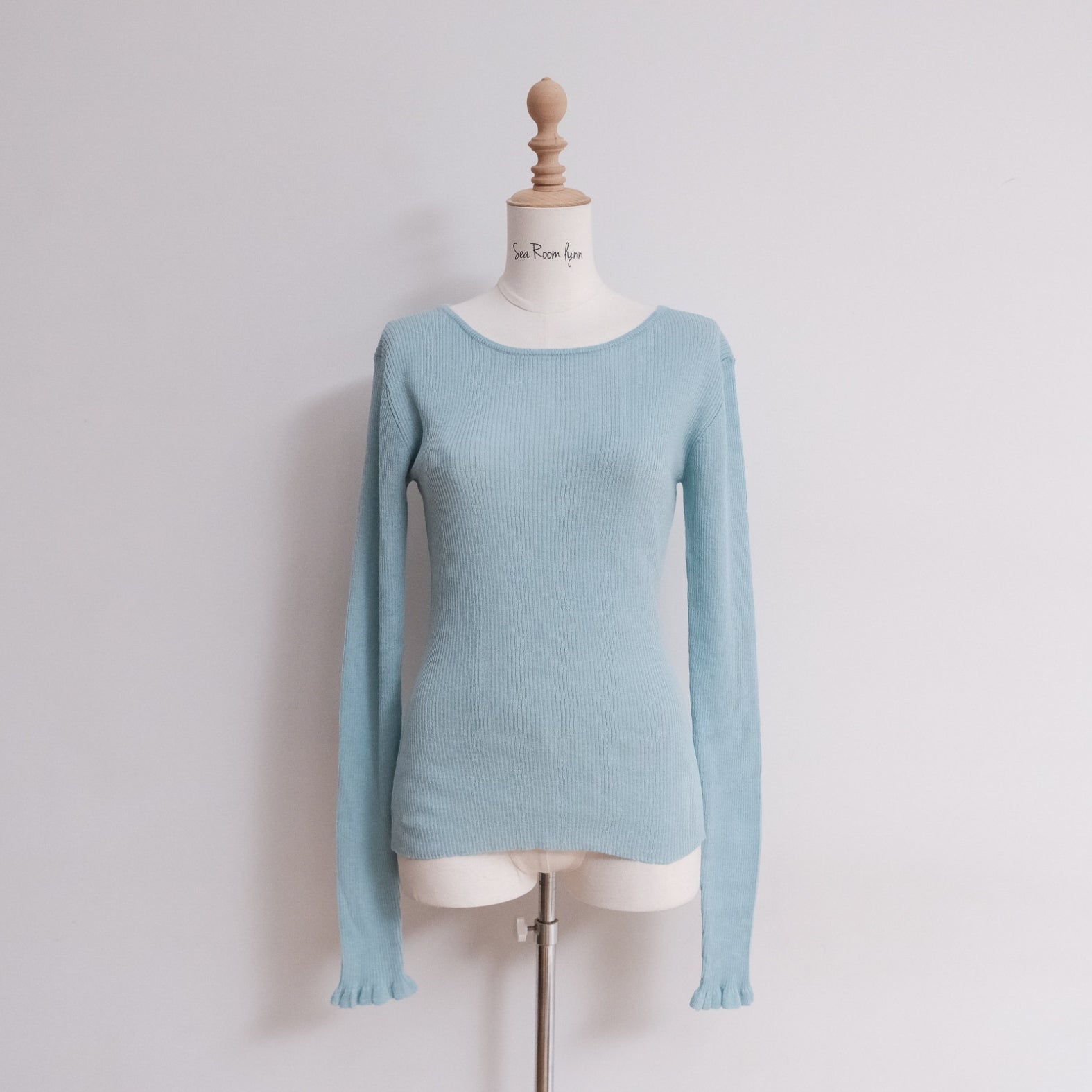 Sheer RIB Knitベーシックトップス