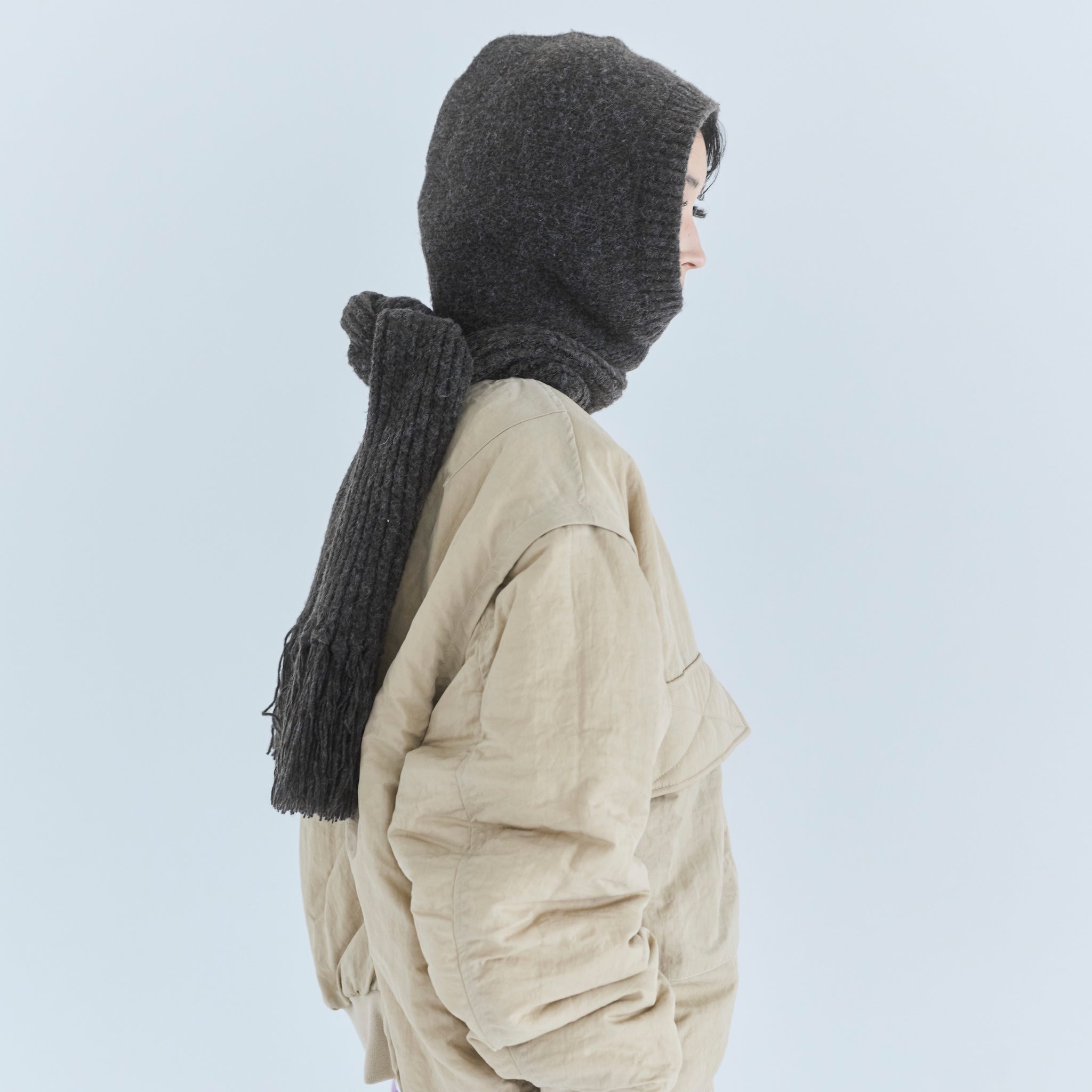 Fringeフーディーマフラー