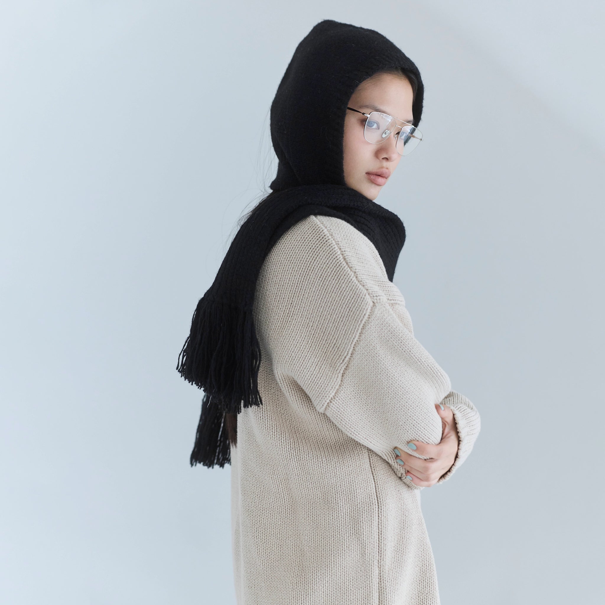 Fringeフーディーマフラー