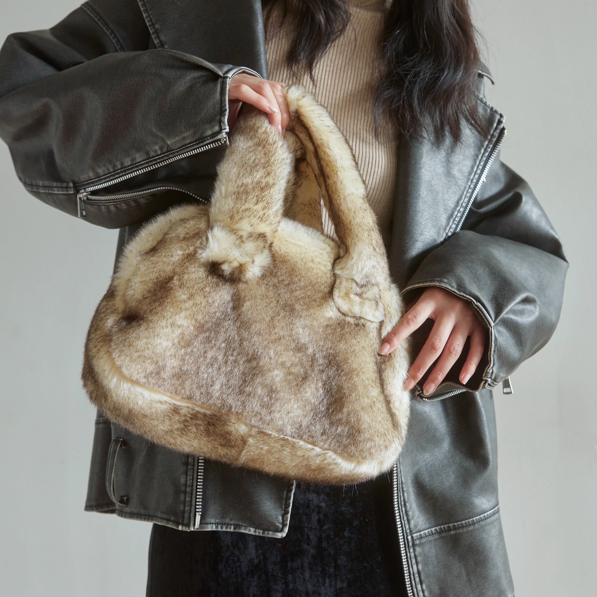 ECO FUR オーバルminiバッグ