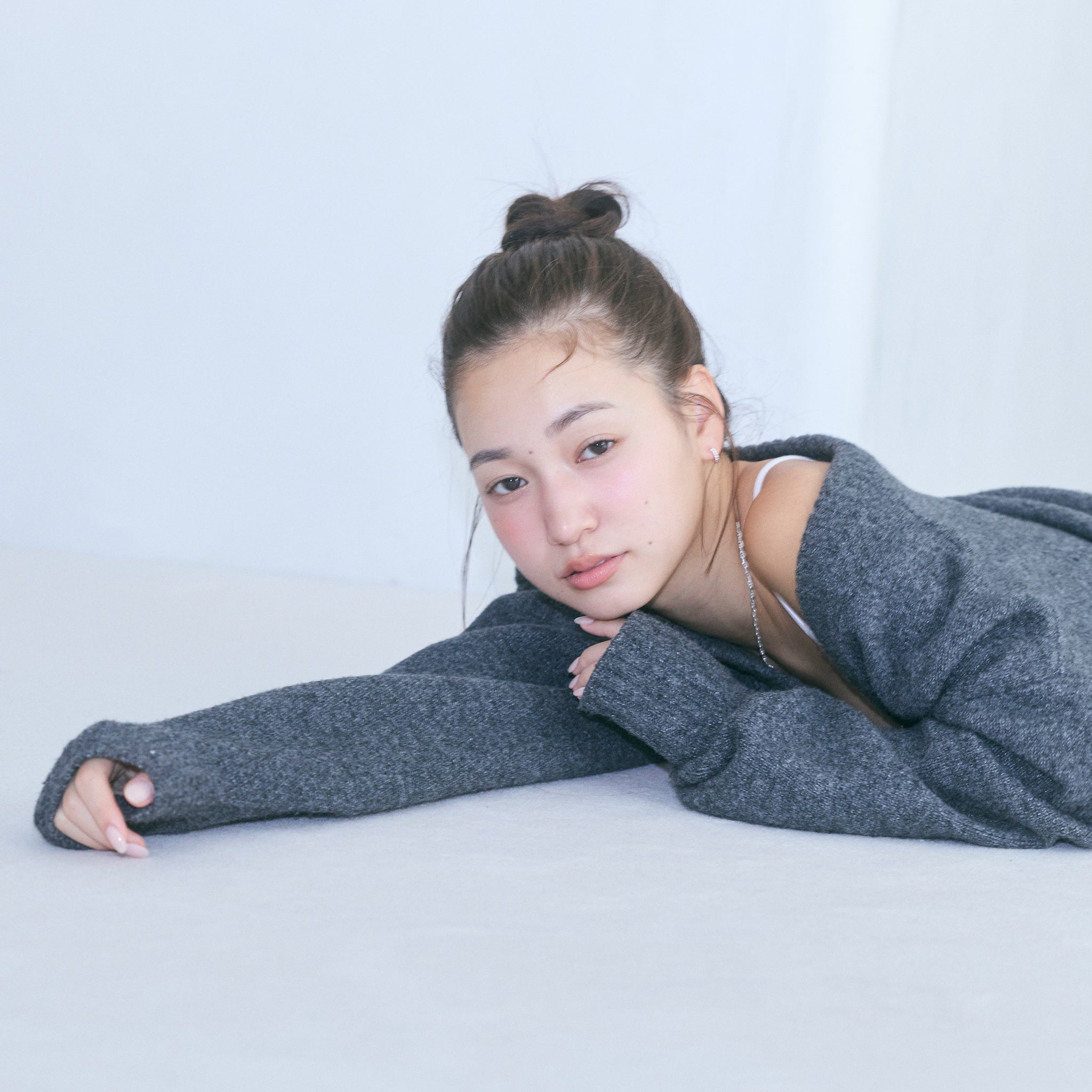 Wool mix deep V-neck top