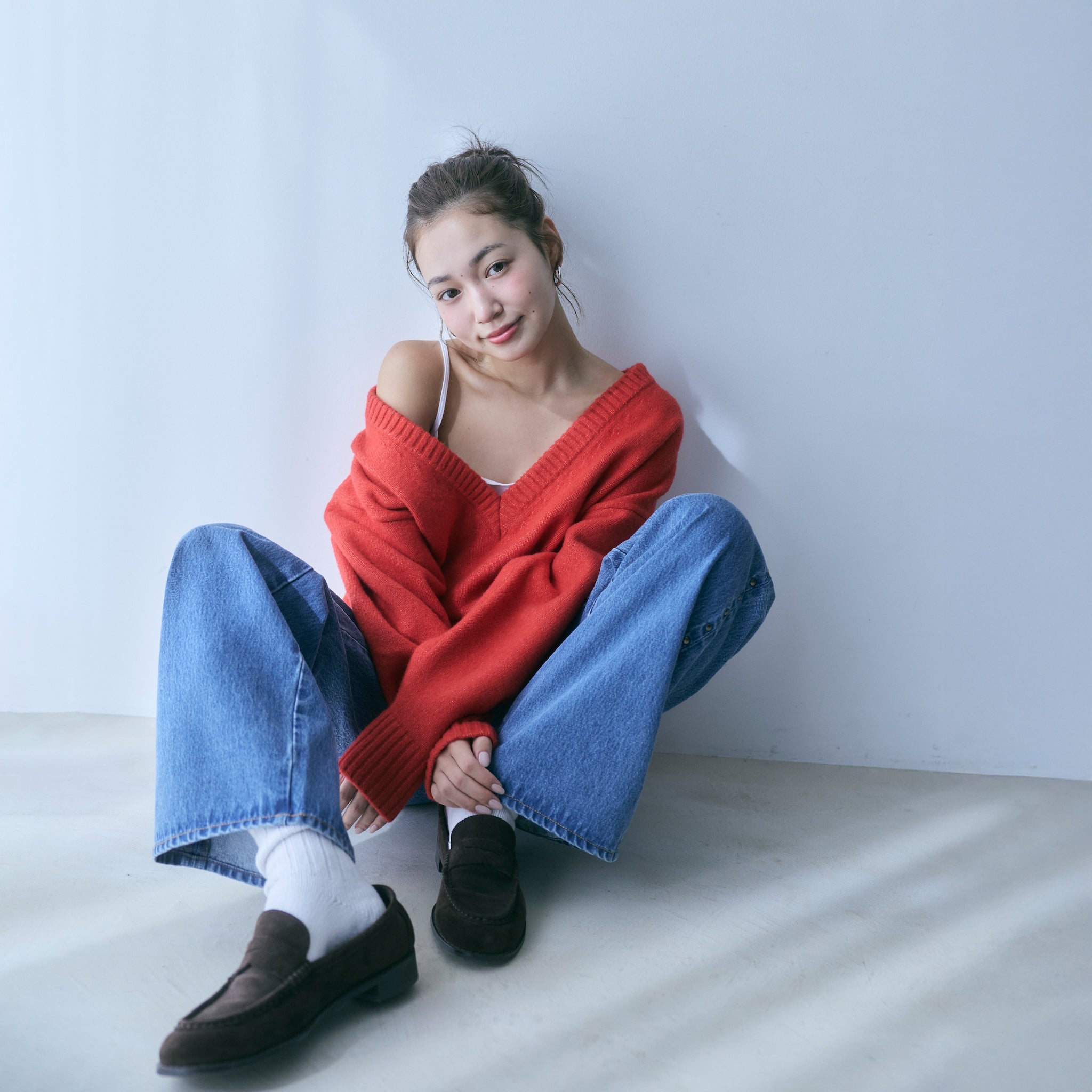 Wool mix deep V-neck top