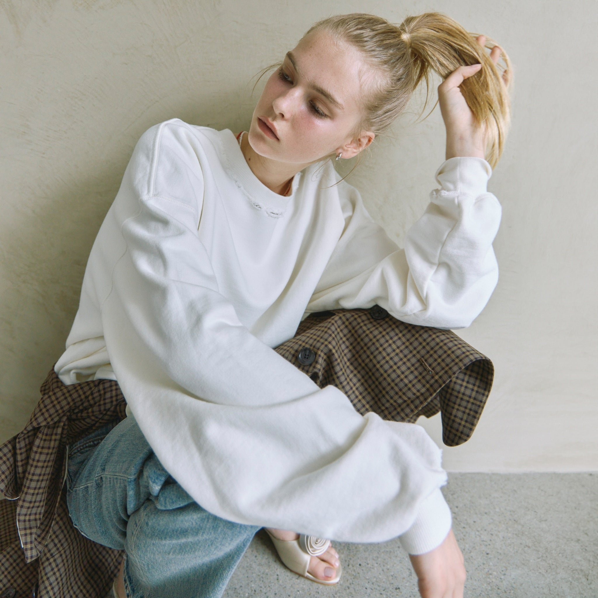 Acid dye distressed sweatshirt pullover