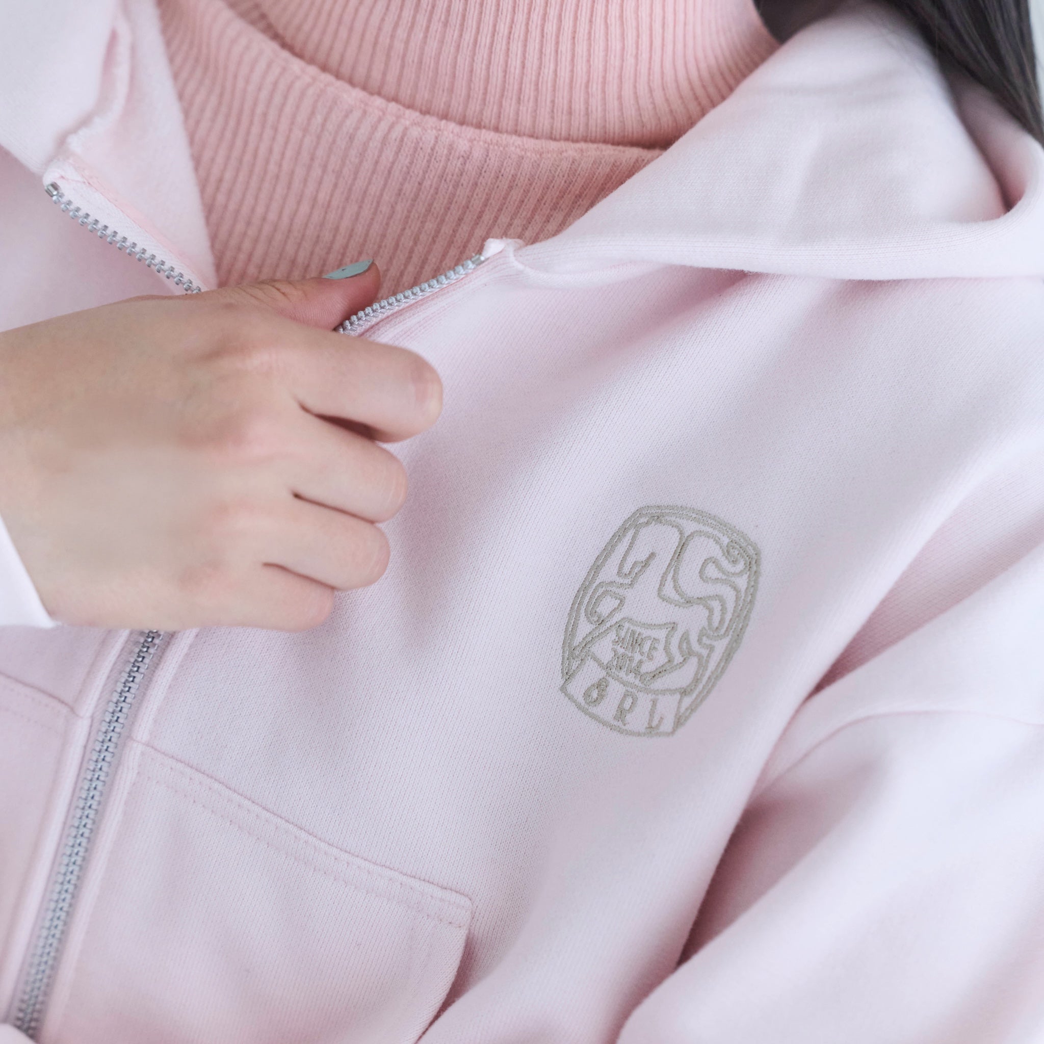 Brushed Cotton Pony Zipフーディー