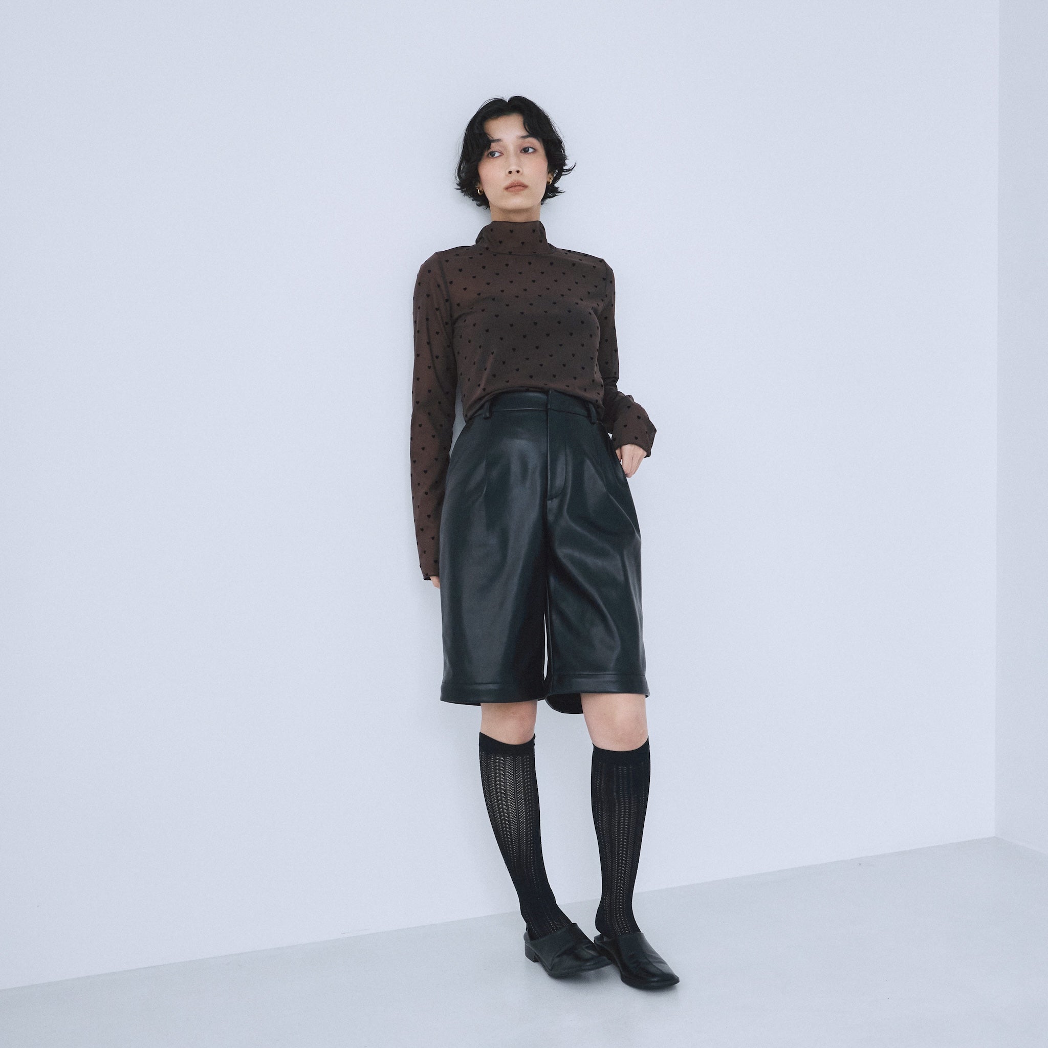 フロッキーMulti Patternハイネックトップス