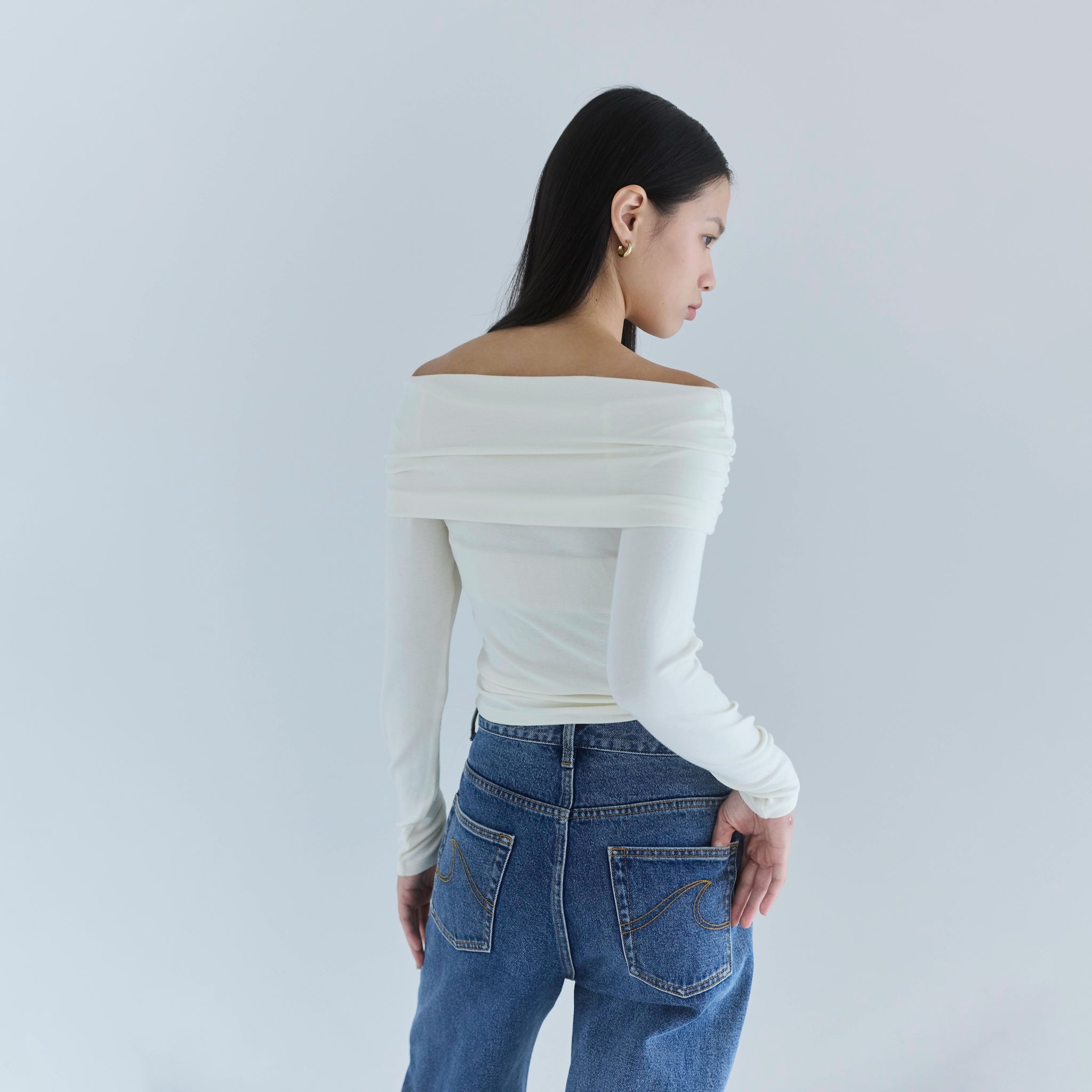 Softtouchオフショルギャザートップス