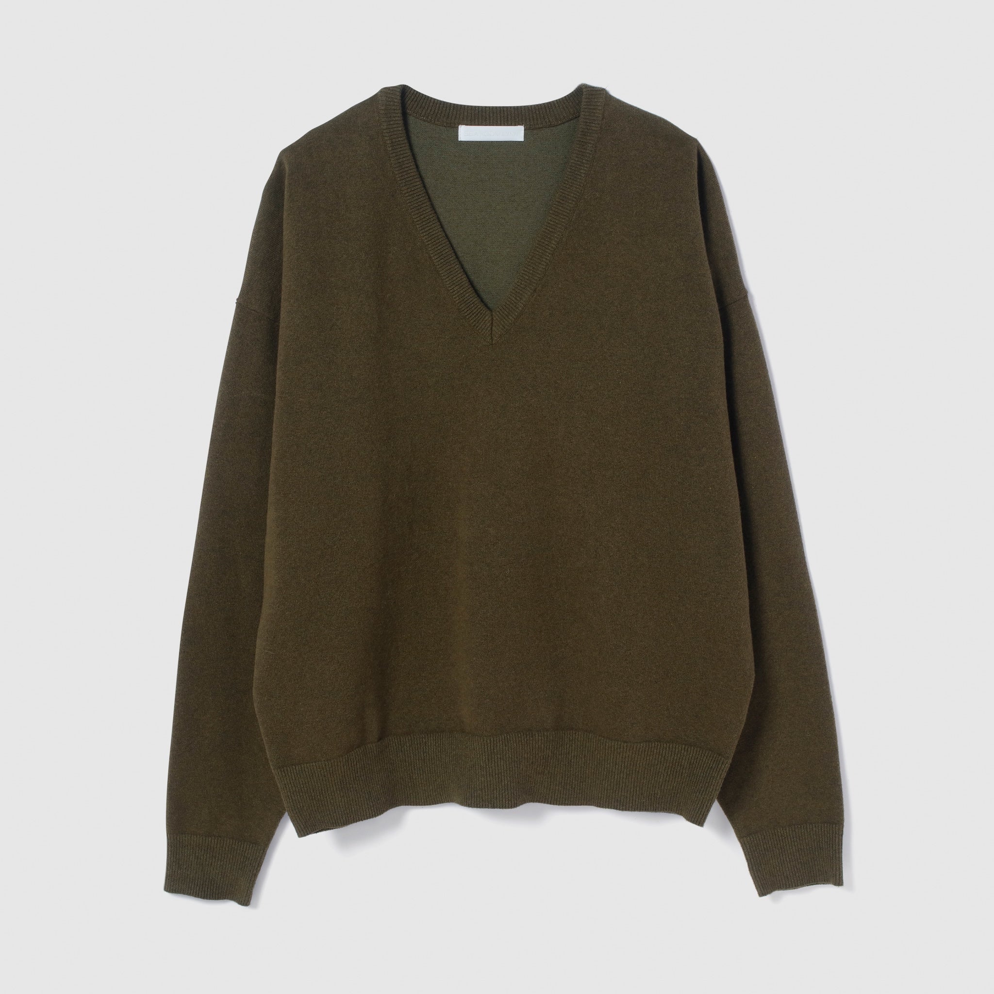 collab Light Sweatlike V-neck Knit